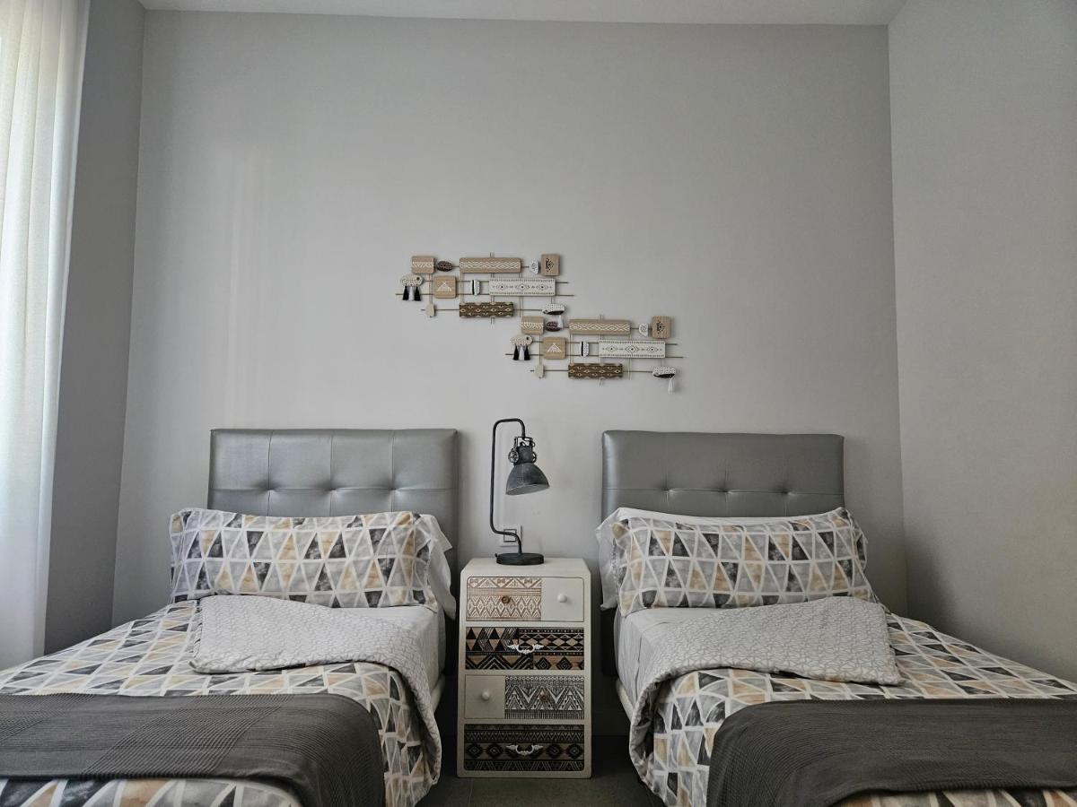 Loft17 Apartment Burgos Luaran gambar